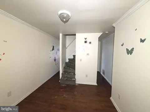 Entry Way - 340 S Calhoun St, Baltimore, MD 21223 photo 2 of 3