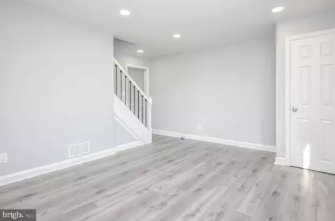 Living - 3917 Dudley Ave, Baltimore, MD 21213 photo 1 of 4