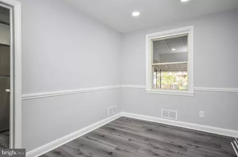 Entry Way - 3917 Dudley Ave, Baltimore, MD 21213 photo 1 of 3