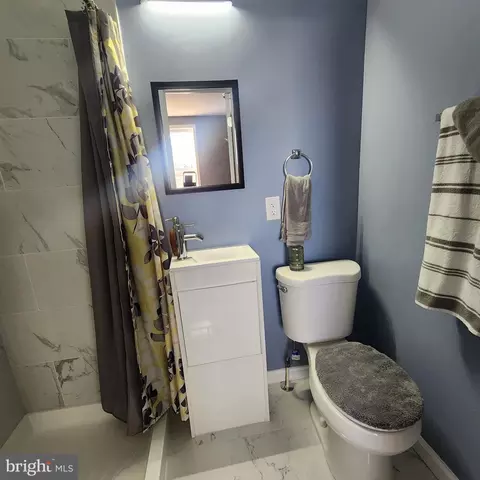 Bath - 1926 E 28th St, Baltimore, MD 21218 photo 2 of 2