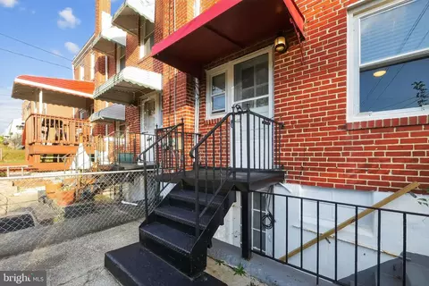 Exterior - 3658 Greenvale Rd, Baltimore, MD 21229 photo 2 of 4