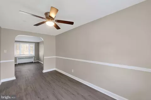 Living - 3658 Greenvale Rd, Baltimore, MD 21229 photo 1 of 3