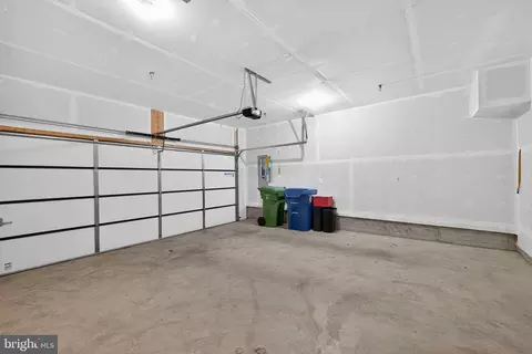 4215 Laplata Ave, Baltimore, MD 21211 photo 37