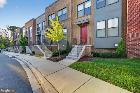 4215 Laplata Ave, Baltimore, MD 21211 photo 2