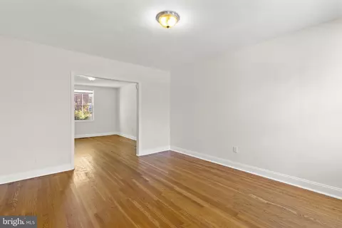 Living - 4348 Parkside Dr, Baltimore, MD 21206 photo 2 of 3