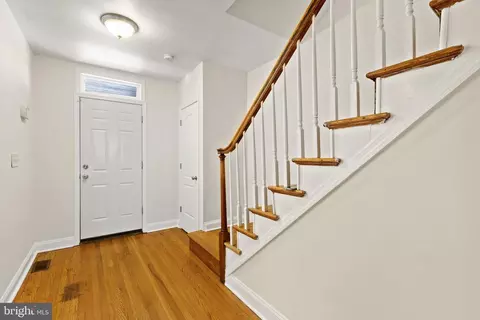 Entry Way - 4348 Parkside Dr, Baltimore, MD 21206 photo 1 of 6