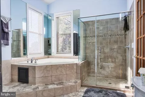 Bath - 5306 Morello Rd, Baltimore, MD 21214 photo 2 of 2
