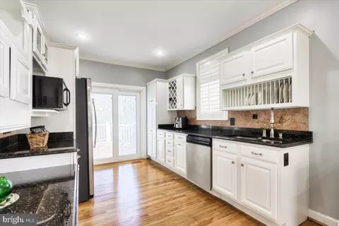 Kitchen - 5306 Morello Rd, Baltimore, MD 21214 photo 3 of 4