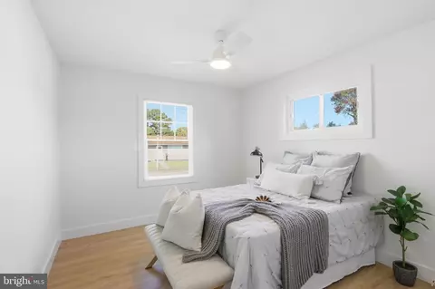 Bedroom - 5603 Knell Ave, Baltimore, MD 21206 photo 2 of 5