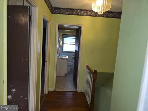 Entry Way - 4711 Williston St, Baltimore, MD 21229 photo 7 of 7