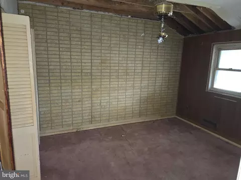 Bedroom - 4711 Williston St, Baltimore, MD 21229 photo 1 of 4