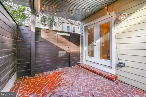 404 S Castle St, Baltimore, MD 21231 photo 44