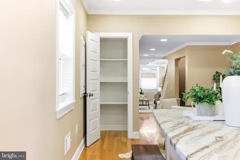 404 S Castle St, Baltimore, MD 21231 photo 17