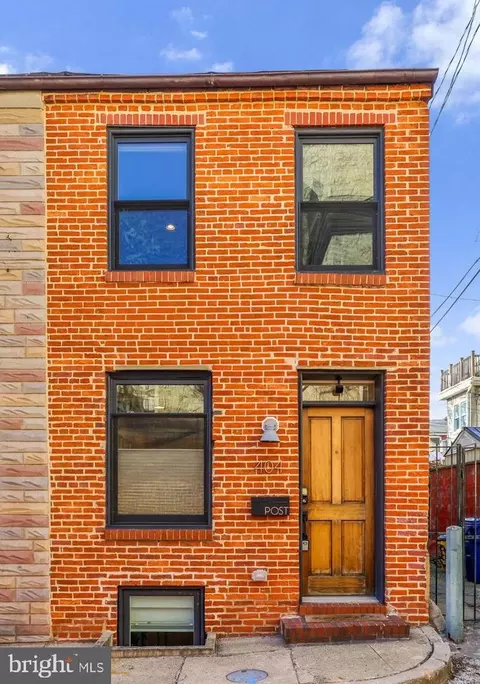 404 S Castle St, Baltimore, MD 21231 photo 3