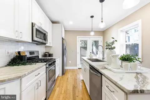 404 S Castle St, Baltimore, MD 21231 photo 16