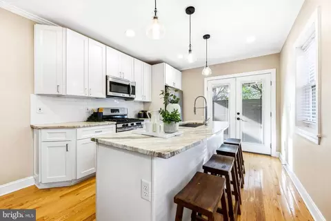 404 S Castle St, Baltimore, MD 21231 photo 11