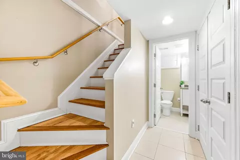 404 S Castle St, Baltimore, MD 21231 photo 35