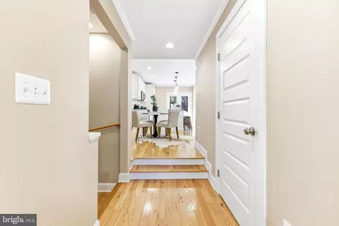 404 S Castle St, Baltimore, MD 21231 photo 19
