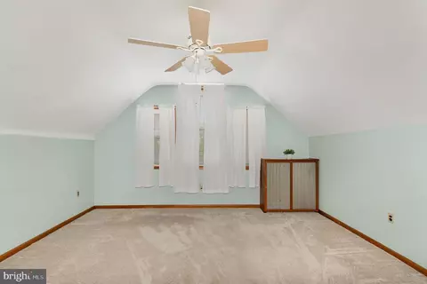Bedroom - 5005 Catalpha Rd, Baltimore, MD 21214 photo 4 of 5