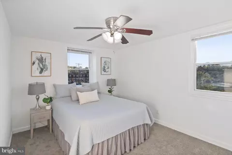 Bedroom - 5900 Laclede Rd, Baltimore, MD 21206 photo 1 of 2