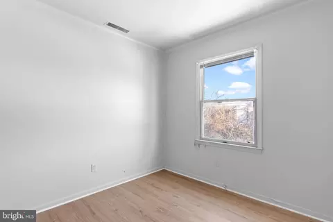 Bedroom - 1907 Brunt St, Baltimore, MD 21217 photo 5 of 6