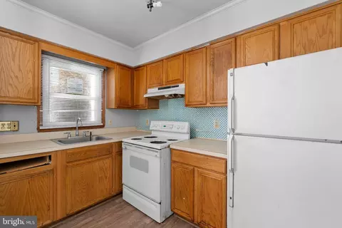 Kitchen - 1907 Brunt St, Baltimore, MD 21217 photo 1 of 1