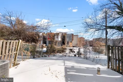 Exterior - 1907 Brunt St, Baltimore, MD 21217 photo 1 of 1