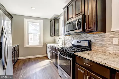 5600 Carter Ave, Baltimore, MD 21214