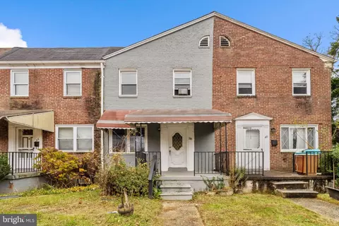 Exterior - 38 Hillvale Rd, Baltimore, MD 21229 photo 1 of 4