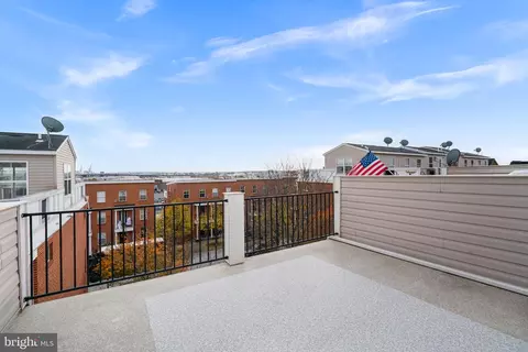 4615 Dillon Pl, Baltimore, MD 21224 photo 2