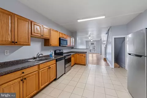 2907 Mcelderry St, Baltimore, MD 21205 photo 10