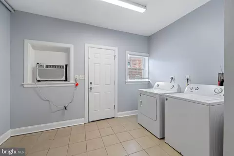 2907 Mcelderry St, Baltimore, MD 21205 photo 11