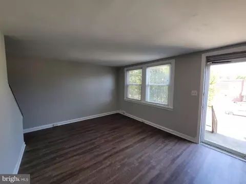 Living - 2511 Riggs Ave, Baltimore, MD 21216 photo 2 of 4