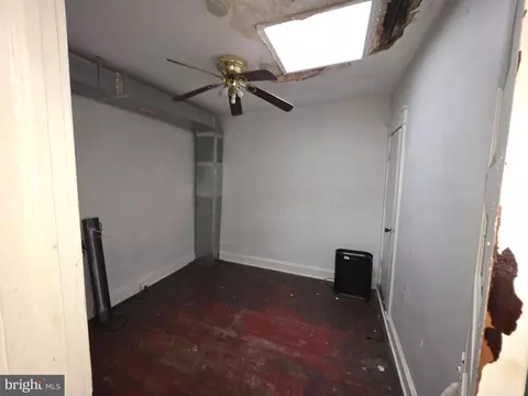 123 S Monastery Ave, Baltimore, MD 21229 photo 7