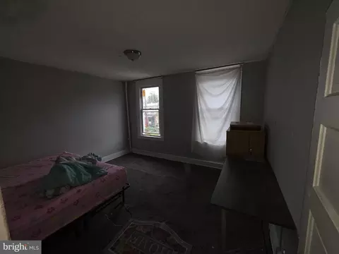 123 S Monastery Ave, Baltimore, MD 21229 photo 4