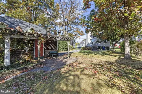 Exterior - 4503 Mainfield Ave, Baltimore, MD 21214 photo 7 of 8