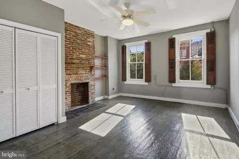 Bedroom - 220 W Read St, Baltimore, MD 21201 photo 1 of 3