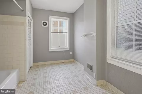 Other - 220 W Read St, Baltimore, MD 21201 photo 5 of 14