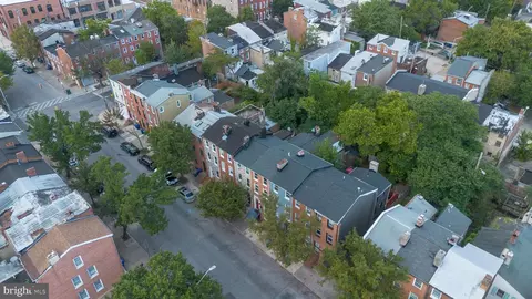 View/Area - 121 S Poppleton St, Baltimore, MD 21201 photo 4 of 4