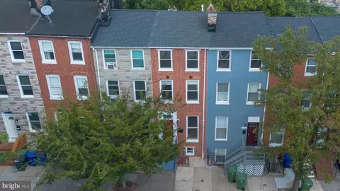View/Area - 121 S Poppleton St, Baltimore, MD 21201 photo 1 of 4
