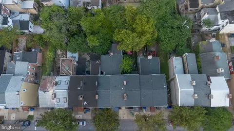 View/Area - 121 S Poppleton St, Baltimore, MD 21201 photo 3 of 4