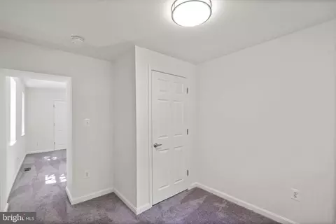 Entry Way - 121 S Poppleton St, Baltimore, MD 21201 photo 8 of 9