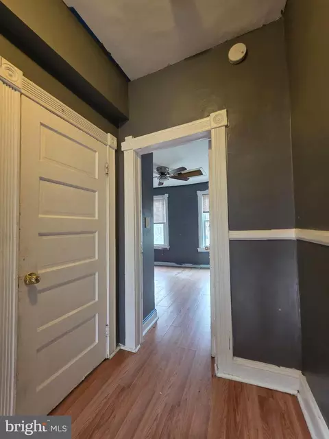 Entry Way - 1518 E 28th St, Baltimore, MD 21218 photo 5 of 13
