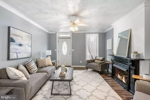 913 Montpelier St, Baltimore, MD 21218