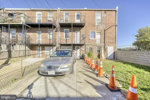 Exterior - 464 Hornel St, Baltimore, MD 21224 photo 1 of 1