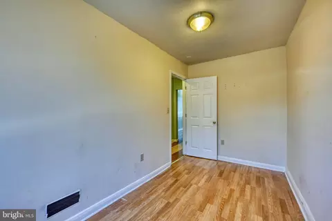 Bedroom - 464 Hornel St, Baltimore, MD 21224 photo 1 of 2