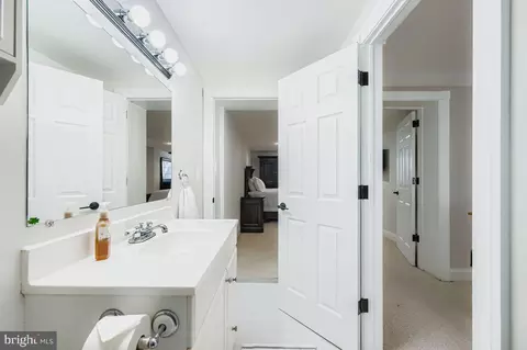 2433 Fleet St, Baltimore, MD 21224 photo 18