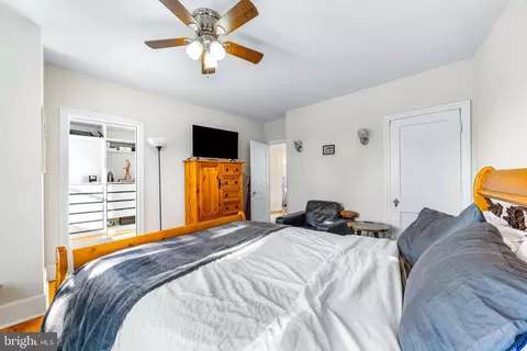 Bedroom - 912 E 36th St, Baltimore, MD 21218 photo 6 of 7