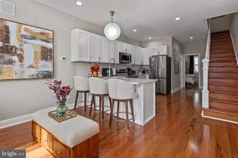 2204 E Chase St, Baltimore, MD 21213