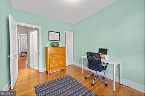 902 E 36th St, Baltimore, MD 21218 photo 24
